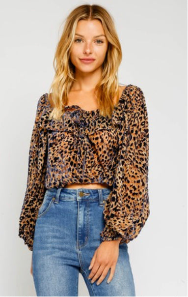 Here Kitty Cropped Blouse